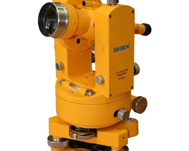 фото Теодолит оптический