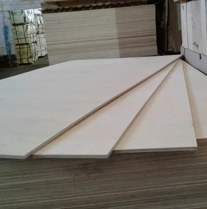 Фото №0 Фанера 1525х1525 толщина 8 мм