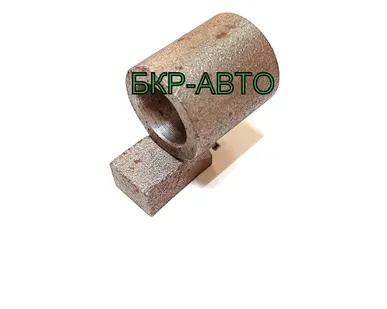 фото Кронштейн датчика ABS L1