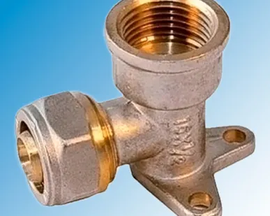 фото Уголок с крепл ВР 20*3/4 Vertum