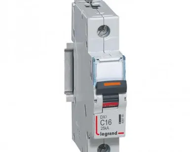 фото Выключатель автоматический 1п 6А С 6кА DX3 Legrand