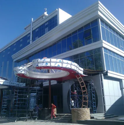 Фото №1 Остекление фасадов зданий. Алюминиевый фасад.