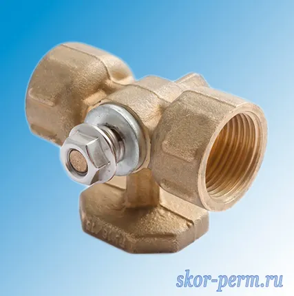 Фото №1 Кран для манометра 15 11Б38бк с площадкой