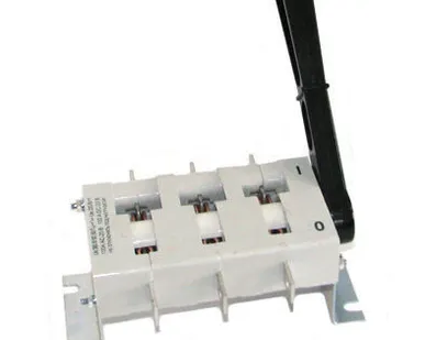 фото Рубильник ВР32-37А30220 3п 400А, 1-направление, ручка несъем. IP00 КЗНВА