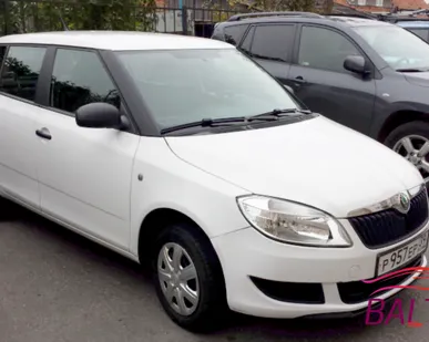 фото Аренда автомобиля Skoda Fabia